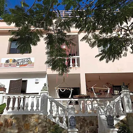 Hostel Garden&relax *